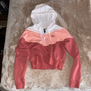 Cropped colorblock women’s Nike hoodie XS